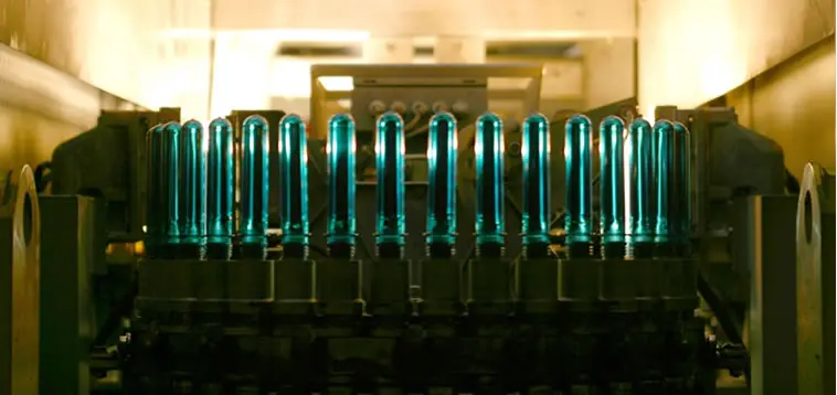 Tutte-le-fasi-del-processo-produttivo-delle-bottiglie-di-Acqua-Lete