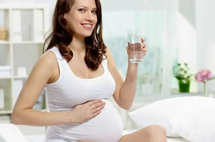 Il Calcio Minerale essenziale in Gravidanza.